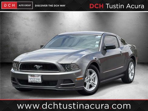 Used 2014 Ford Mustang Coupe RWD image 1