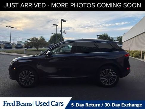 Used 2024 Lincoln Corsair Reserve w/ Equipment Group 201A AWD/4WD image 4