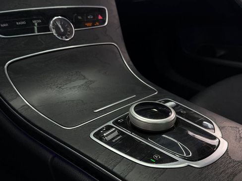Used 2019 Mercedes-Benz C 300 Sedan image 22