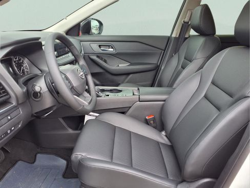 New 2026 Nissan Rogue Dark Armor image 10