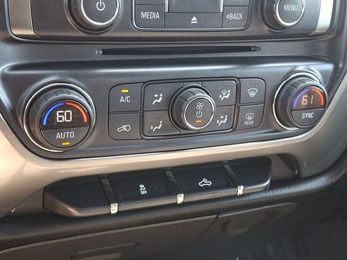 Used 2018 Chevrolet Silverado 1500 LT w/ All Star Edition image 15