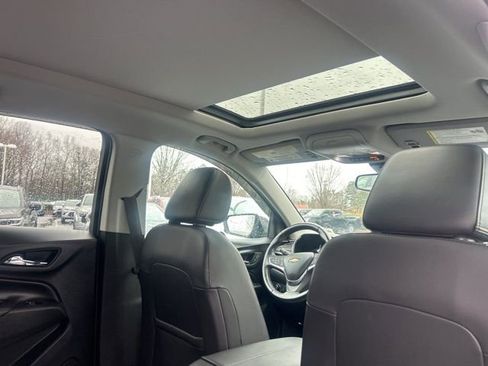 Used 2020 Chevrolet Equinox Premier image 17