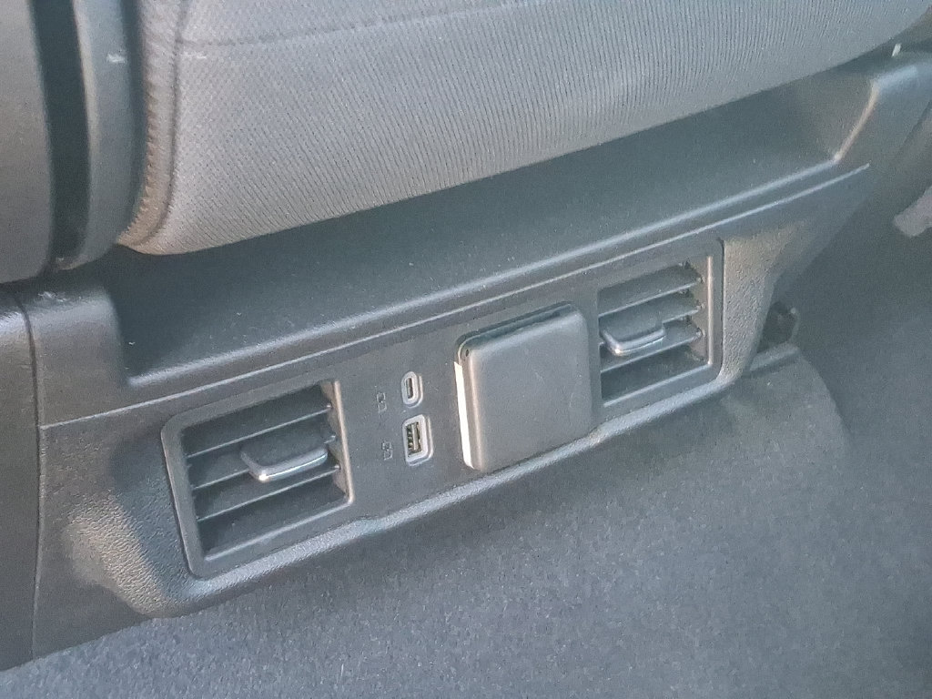 Certified 2024 Chevrolet Silverado 1500 LT AWD/4WD image 11