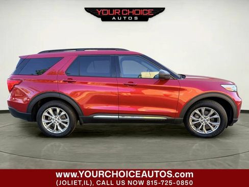 Used 2020 Ford Explorer XLT w/ Equipment Group 202A AWD/4WD image 10