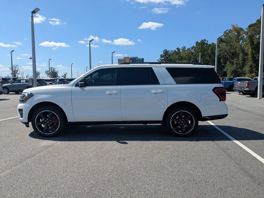 Certified 2024 Ford Expedition Max Limited AWD/4WD image 8