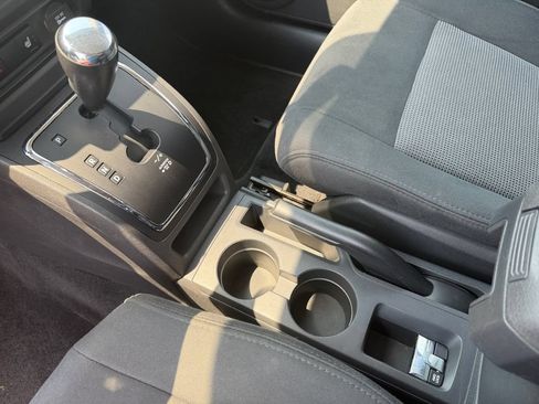 Used 2011 Jeep Compass Latitude AWD/4WD image 31