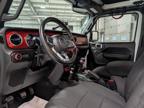 Used 2022 Jeep Wrangler Unlimited Rubicon AWD/4WD image 13