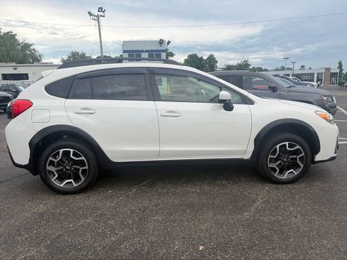 Used 2016 Subaru Crosstrek 2.0i Premium w/ Popular Package #1 AWD/4WD image 8