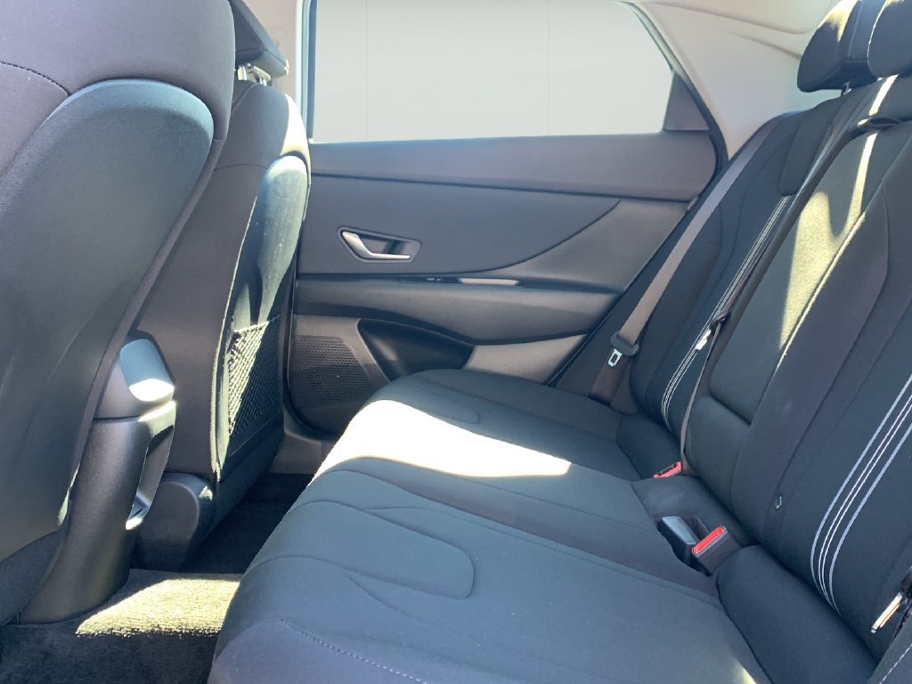 Certified 2024 Hyundai Elantra SEL w/ Convenience Package FWD image 16