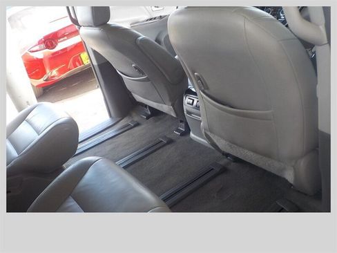 Used 2018 Toyota Sienna XLE Premium AWD/4WD image 39