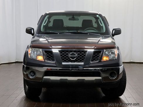 Used 2010 Nissan Frontier SE AWD/4WD image 5