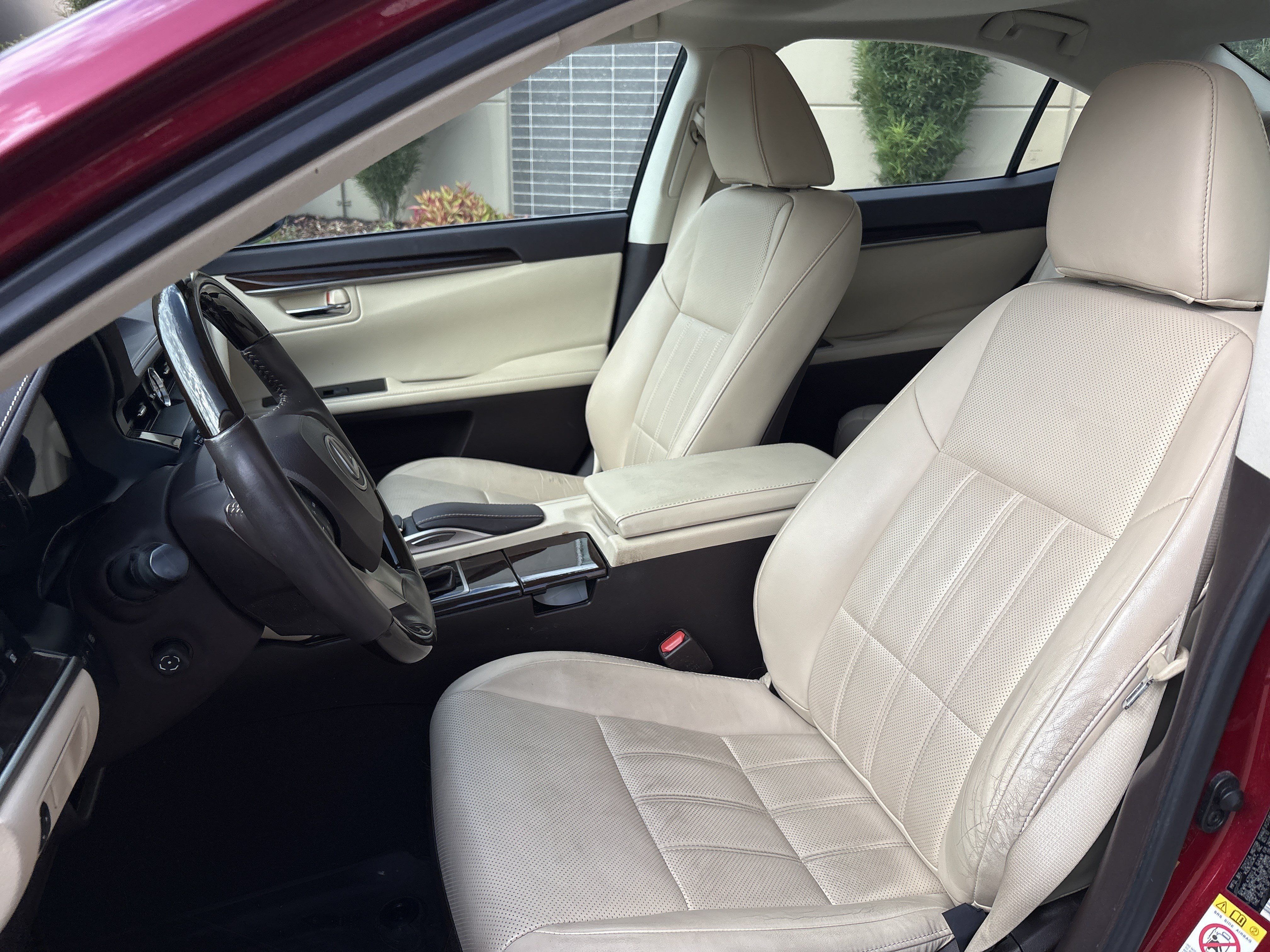 Used 2017 Lexus ES 350 w/ Luxury Package FWD image 16