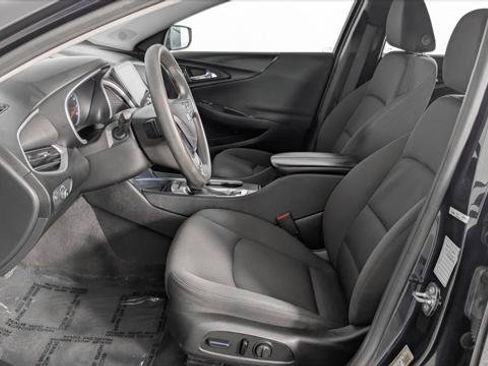 Used 2023 Chevrolet Malibu LT FWD image 12