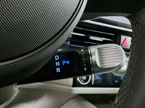 Used 2024 Hyundai Ioniq 6 SEL image 24