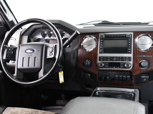 Used 2011 Ford F350 Lariat w/ Lariat Ultimate Pkg image 8