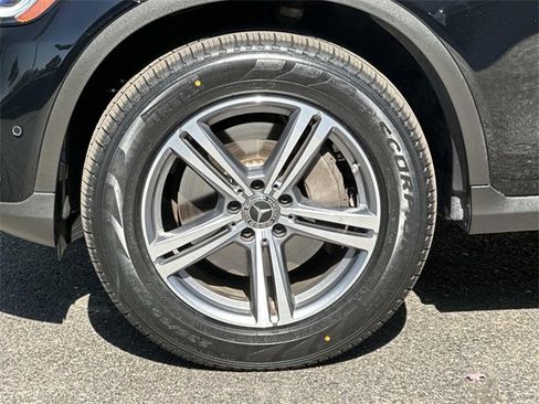 Certified 2022 Mercedes-Benz GLC 300 4MATIC image 8