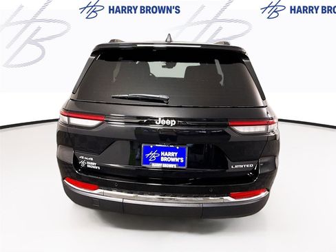 Used 2025 Jeep Grand Cherokee Limited w/ Trailer Tow Package AWD/4WD image 30