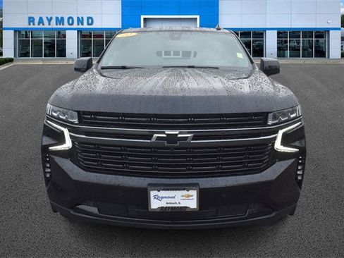 Certified 2022 Chevrolet Suburban RST w/ Sport Performance Package image 8