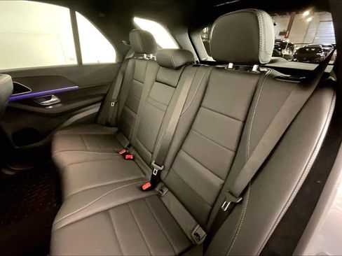 Used 2026 Mercedes-Benz GLE 450 4MATIC image 18