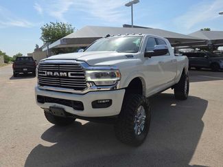 Used 2022 RAM 2500 Laramie AWD/4WD video 4