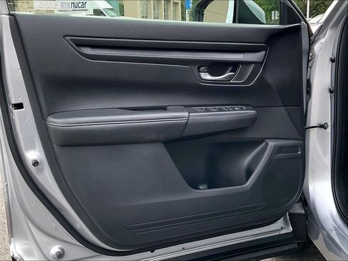 Used 2024 Honda CR-V EX image 9