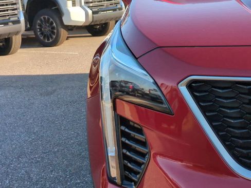 Used 2020 Cadillac XT4 Sport image 9