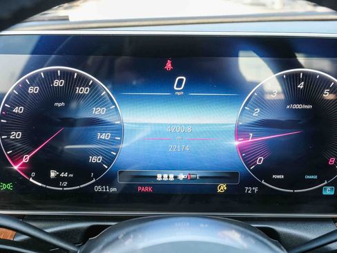 Used 2023 Mercedes-Benz C 300 Sedan image 24