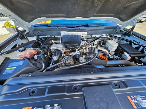 Used 2015 Chevrolet Silverado 3500 W/T image 25