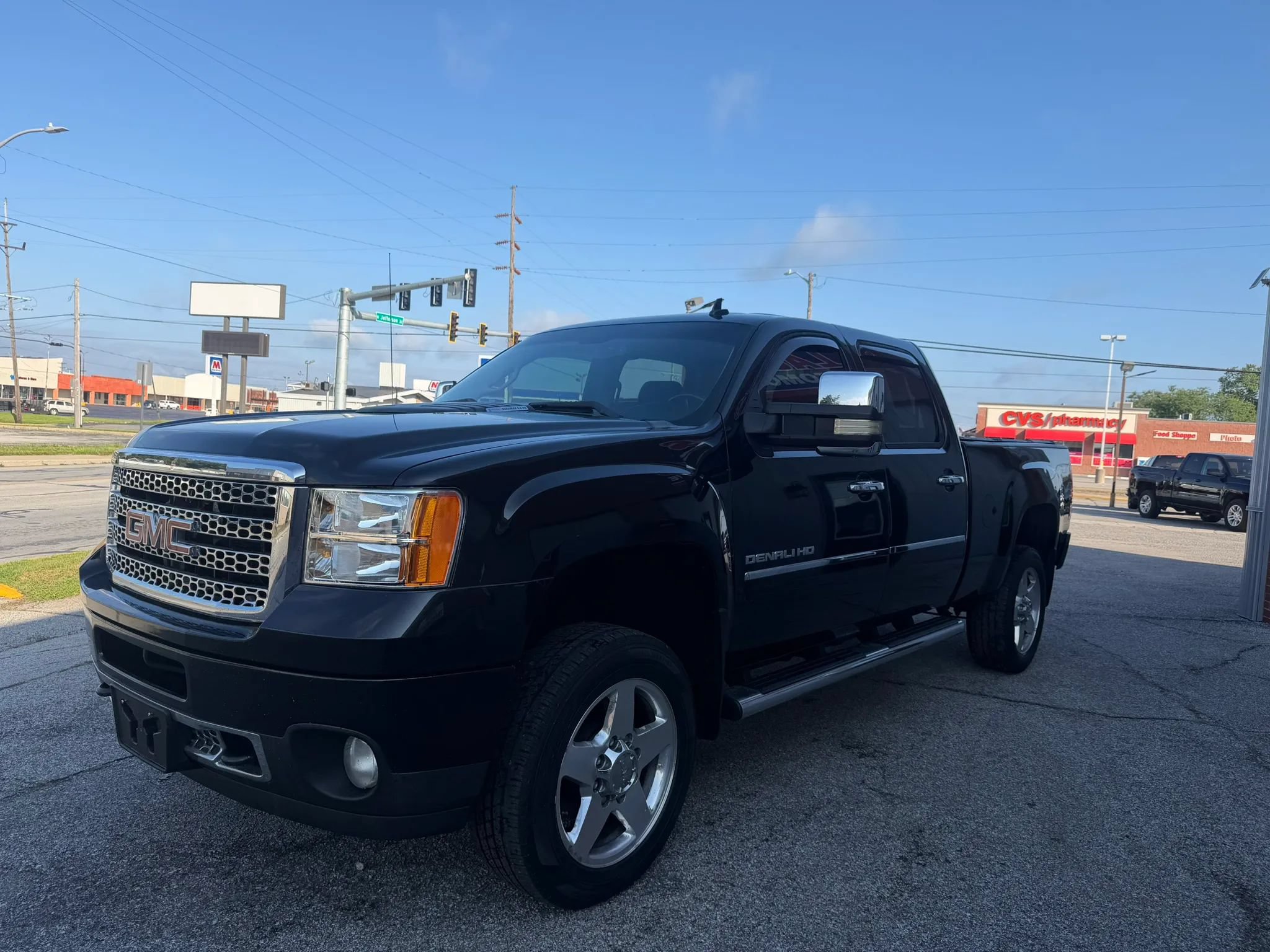 Used 2014 GMC Sierra 2500 Denali AWD/4WD image 5