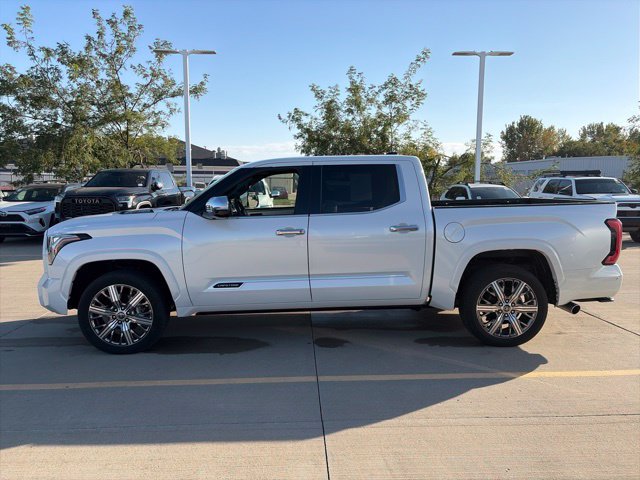 Used 2023 Toyota Tundra Capstone AWD/4WD image 4