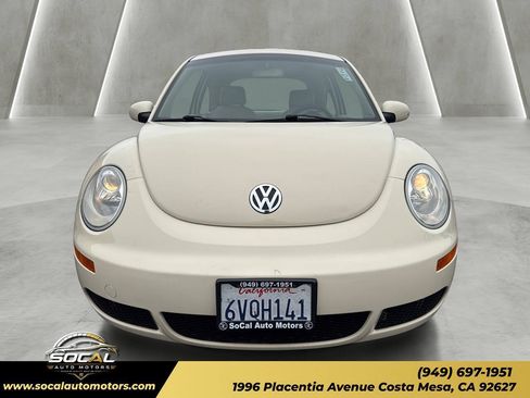 Used 2008 Volkswagen Beetle S FWD image 8