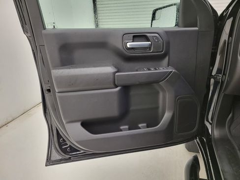 New 2025 Chevrolet Silverado 1500 Custom image 27