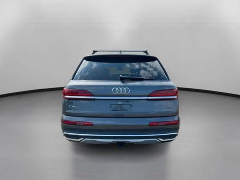 Used 2023 Audi Q7 2.0T Premium w/ Convenience Package AWD/4WD image 11