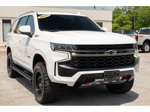 Used 2021 Chevrolet Tahoe Z71 w/ Rear Media and Nav Package AWD/4WD image 36