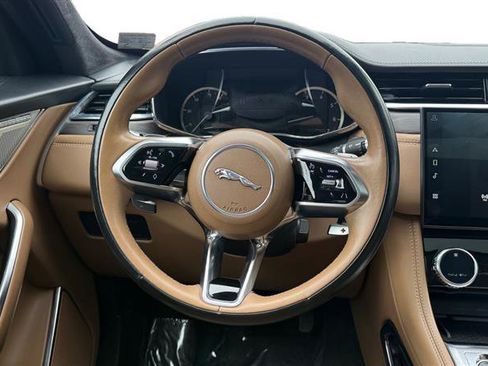 Used 2022 Jaguar F-PACE S AWD/4WD image 13