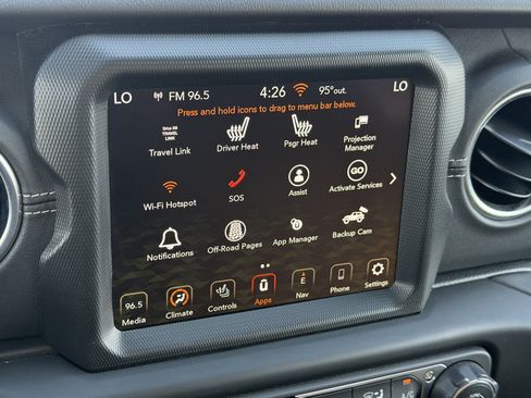 Used 2022 Jeep Wrangler Unlimited Sahara w/ Cold Weather Group AWD/4WD image 11