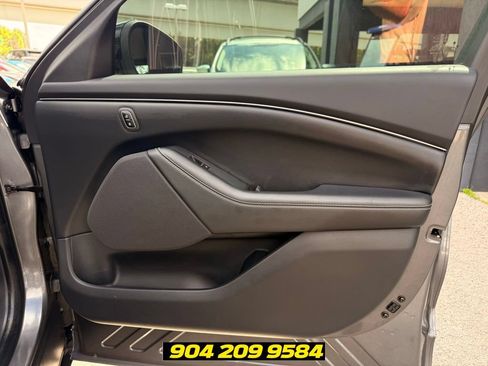 Used 2023 Ford Mustang Mach-E Select RWD image 31