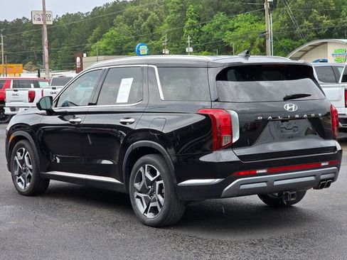 Used 2023 Hyundai Palisade Limited FWD image 6