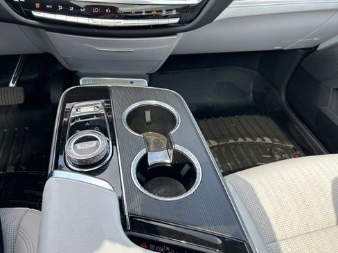 Used 2024 Cadillac Lyriq Sport image 19