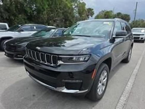 Used 2023 Jeep Grand Cherokee L Limited image 1