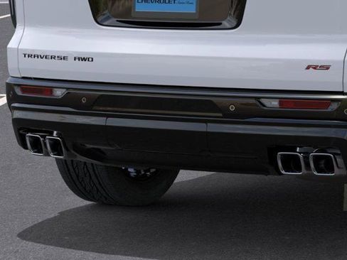 New 2026 Chevrolet Traverse RS image 14