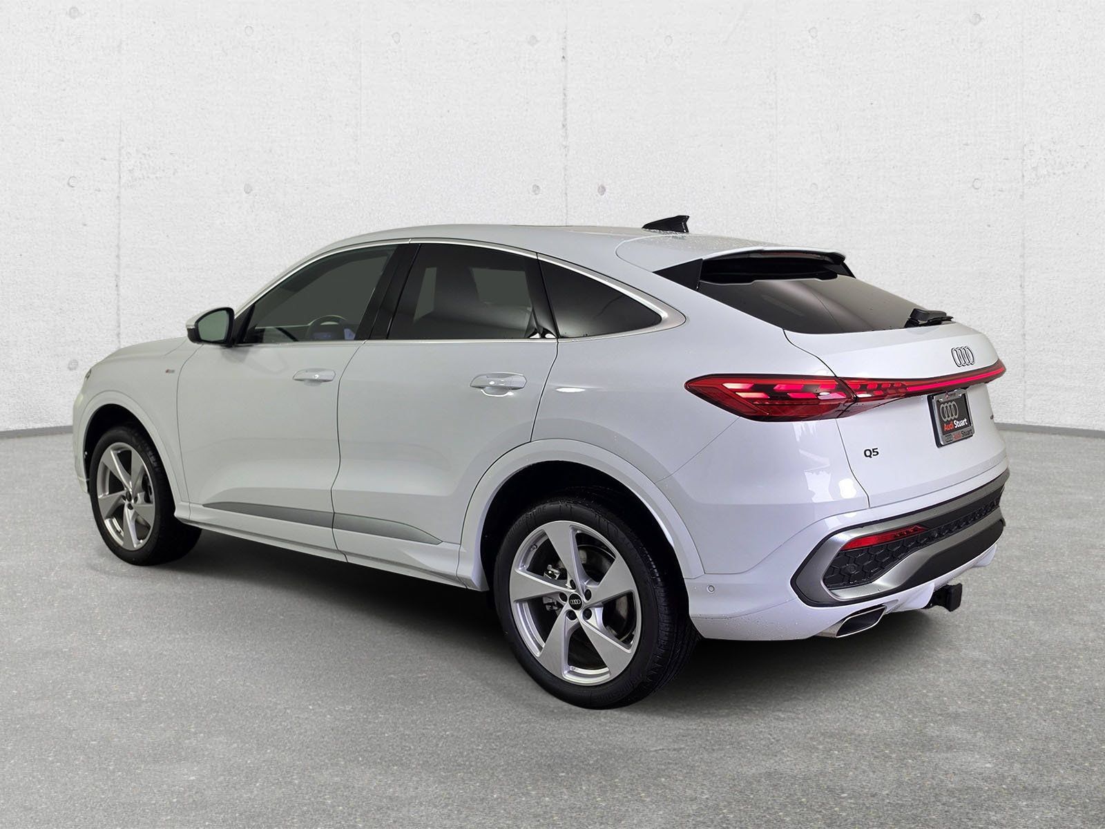 New 2026 Audi Q5 Premium Plus AWD/4WD image 4