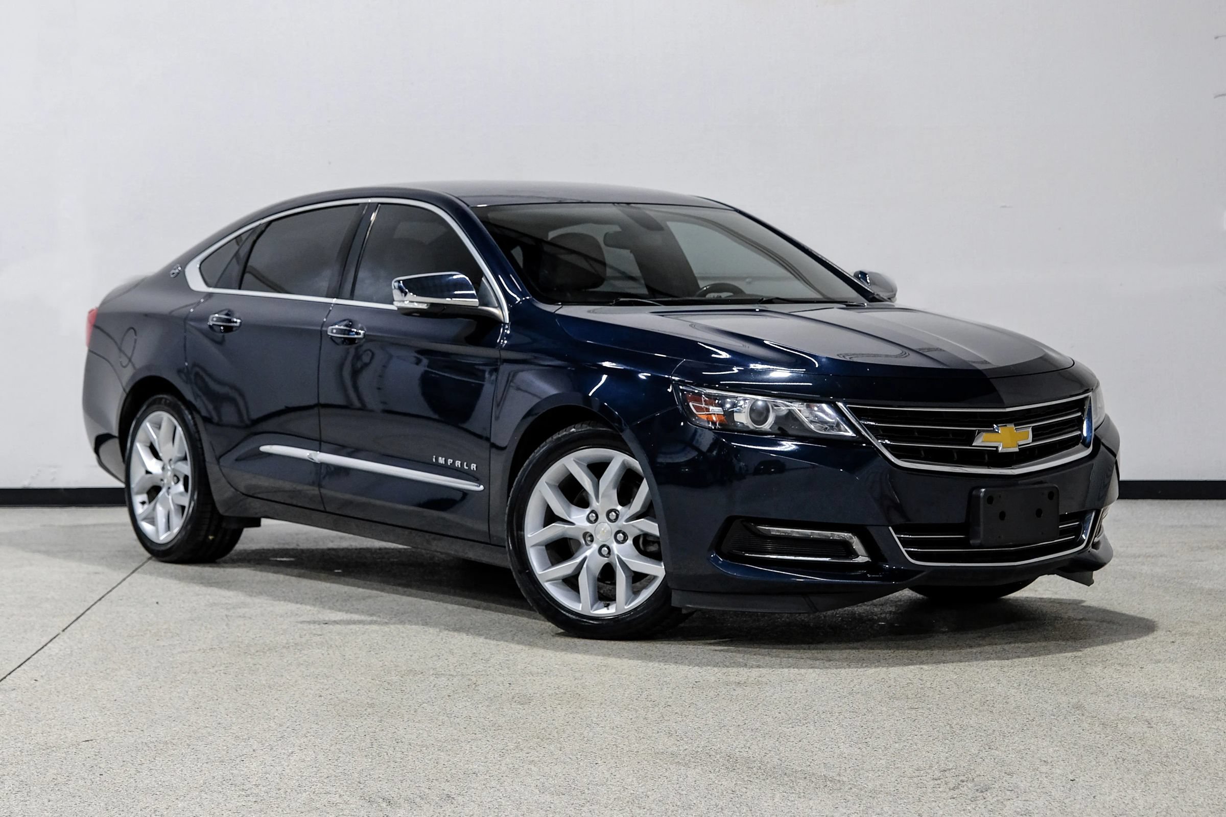 Used 2018 Chevrolet Impala Premier FWD image 4