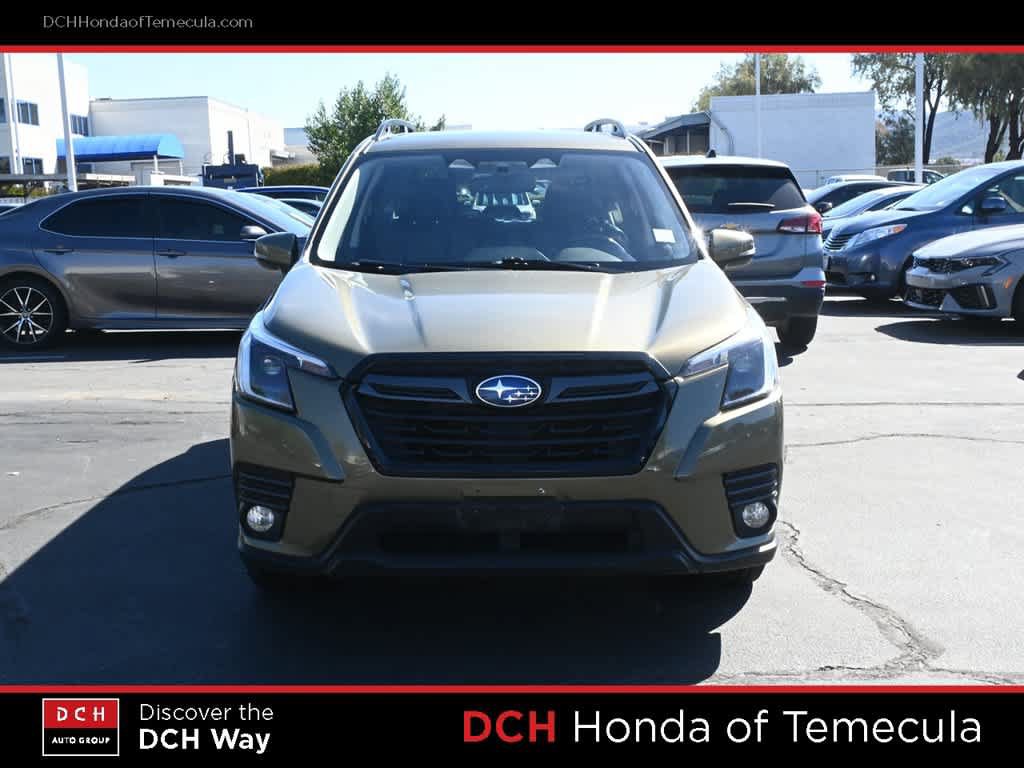 Used 2023 Subaru Forester Limited AWD/4WD image 2