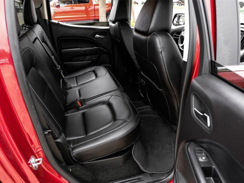 Used 2016 GMC Canyon SLT image 36