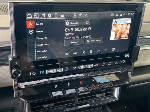 New 2026 GMC Hummer EV SUV AWD/4WD image 10