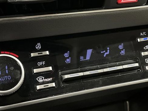 Used 2023 Hyundai Sonata Limited image 8