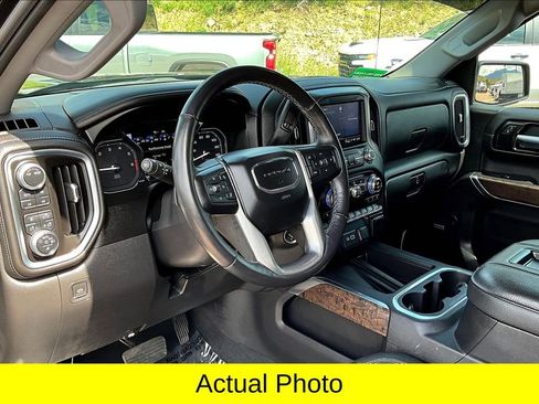 Used 2021 GMC Sierra 1500 Denali w/ Driver Alert Package II image 13