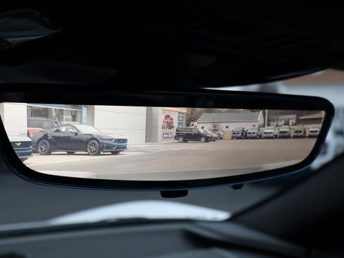 Used 2020 Chevrolet Corvette Stingray w/ 2LT Preferred Equipment Group image 31