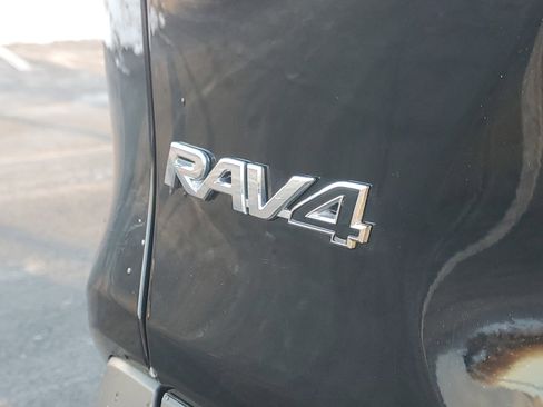 Certified 2025 Toyota RAV4 XLE image 9